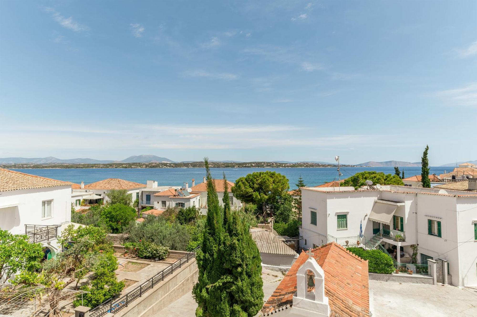 Martha'S House Apartment Spetses Town Exterior photo